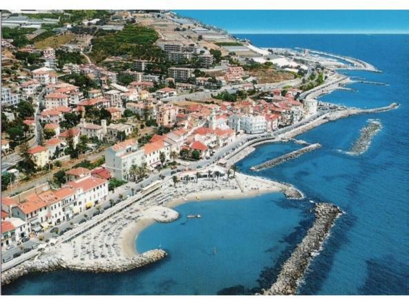 Villa Del Mare Ligure Elvezia Santo Stefano al Mare Exterior photo