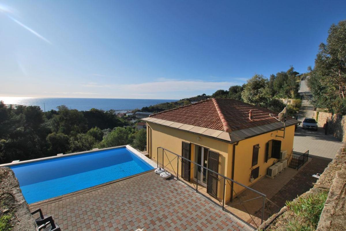 Villa Del Mare Ligure Elvezia Santo Stefano al Mare Exterior photo