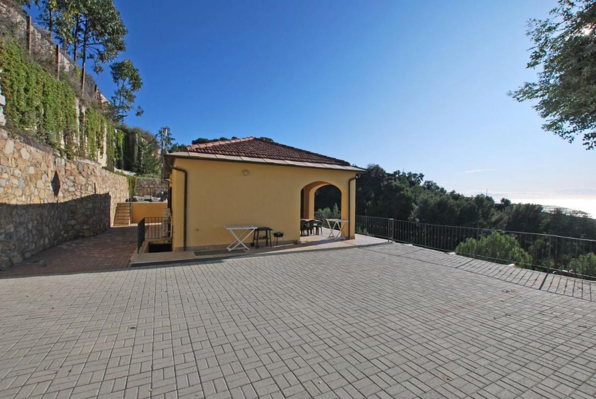 Villa Del Mare Ligure Elvezia Santo Stefano al Mare Exterior photo